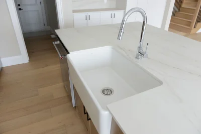 VIEWS  Gallery  Photo42.webp